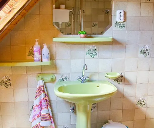 דירה Huszar Vendeghaz