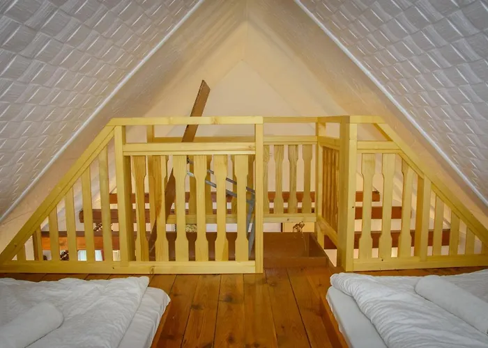 Huszar Vendeghaz דירה