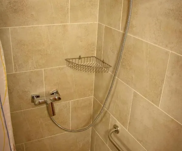 Huszar Vendeghaz דירה אורבייניאש